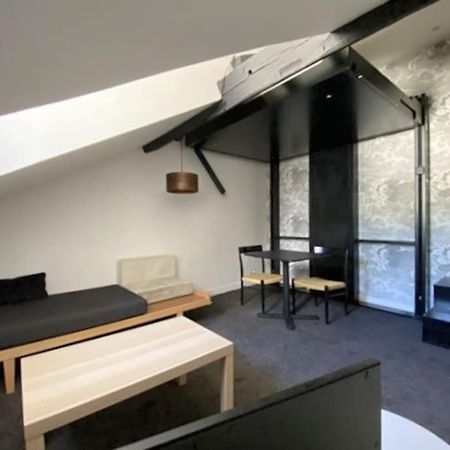 Superbe Studio Avec Terrasse - Cathedrale Nantes Bagian luar foto